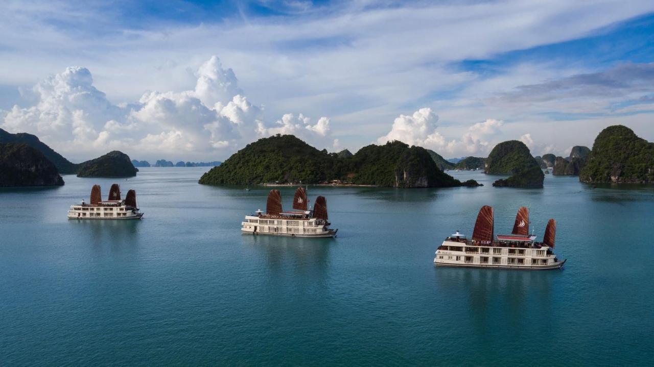 Pelican Classic Cruise Ha Long Bagian luar foto